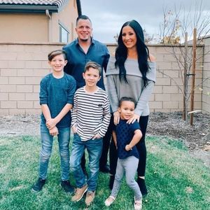 Meet your Posher, Johnathan